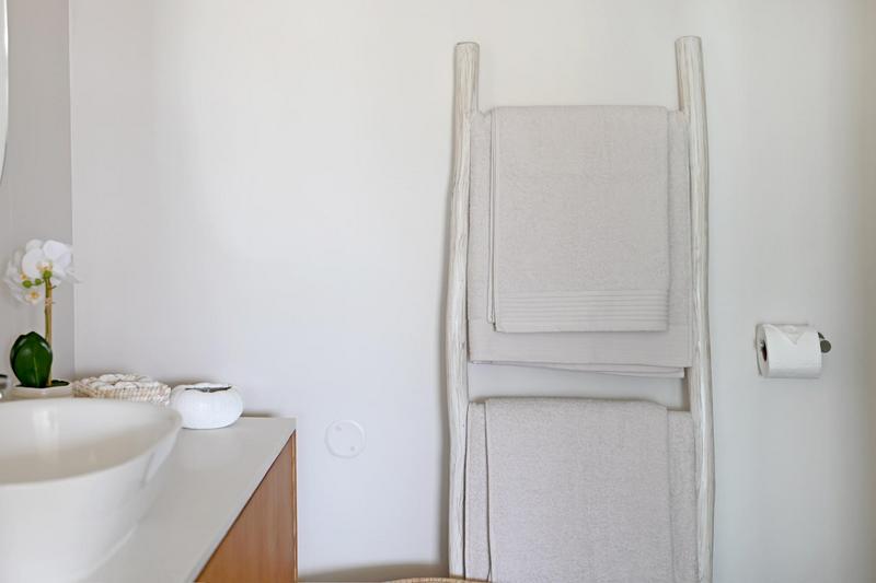 1 Bedroom Property for Sale in Beach Estate Western Cape